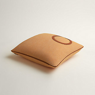 ツイルクッション 《ポケット》 | Hermès - エルメス-公式サイト